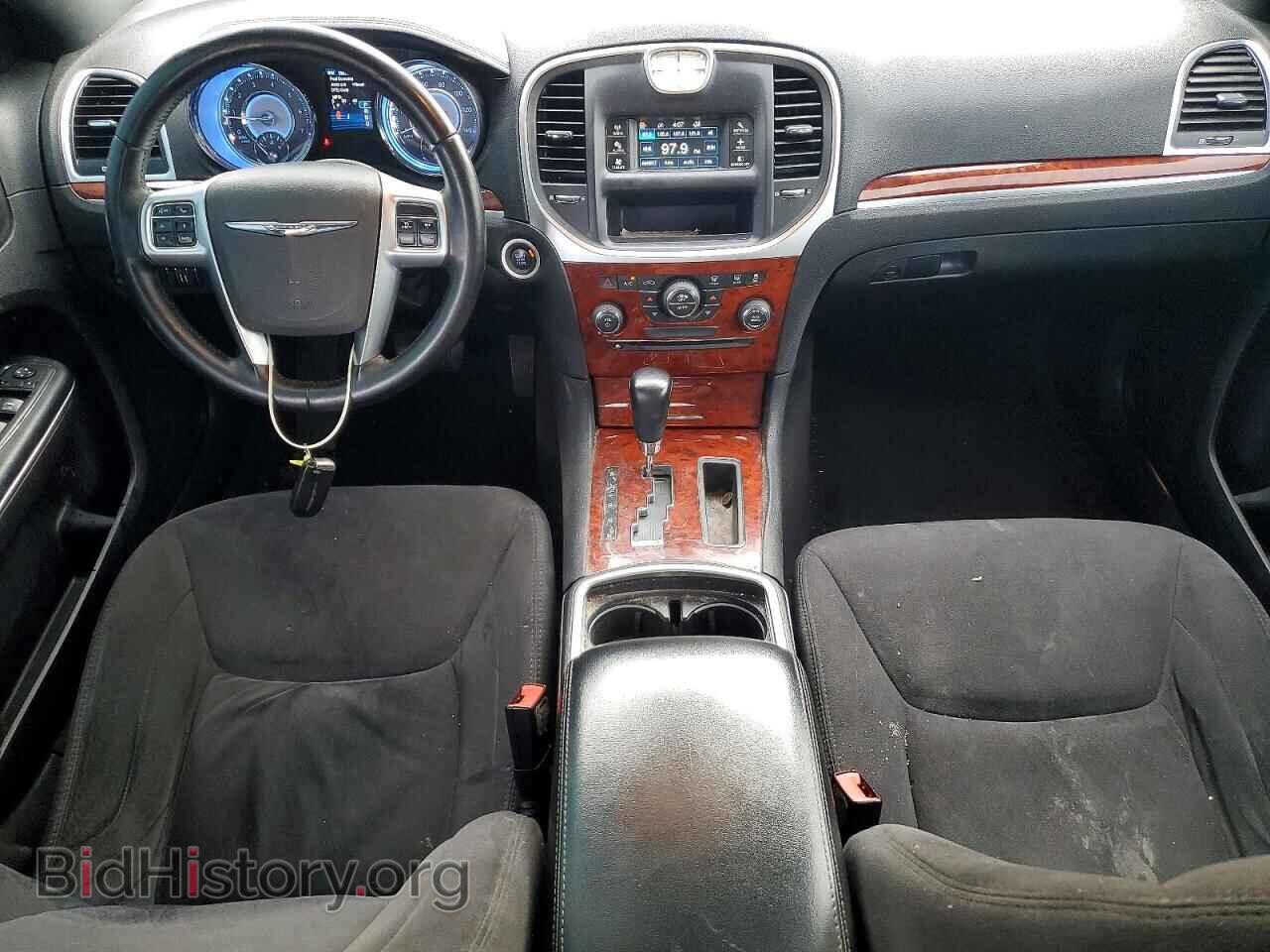 2012 CHRYSLER 300 - VIN: 2C3CCAAG6CH107774 - Фото 8