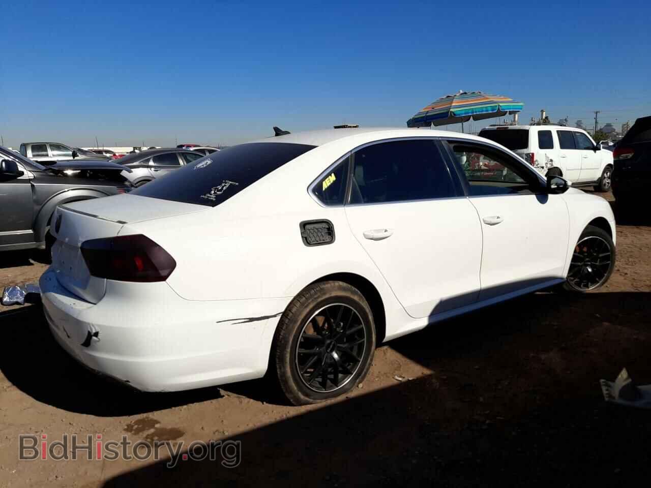 2012 VOLKSWAGEN PASSAT - VIN: 1VWBP7A33CC070954 - Фото 3