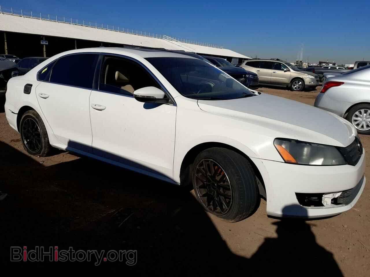 2012 VOLKSWAGEN PASSAT - VIN: 1VWBP7A33CC070954 - Фото 4
