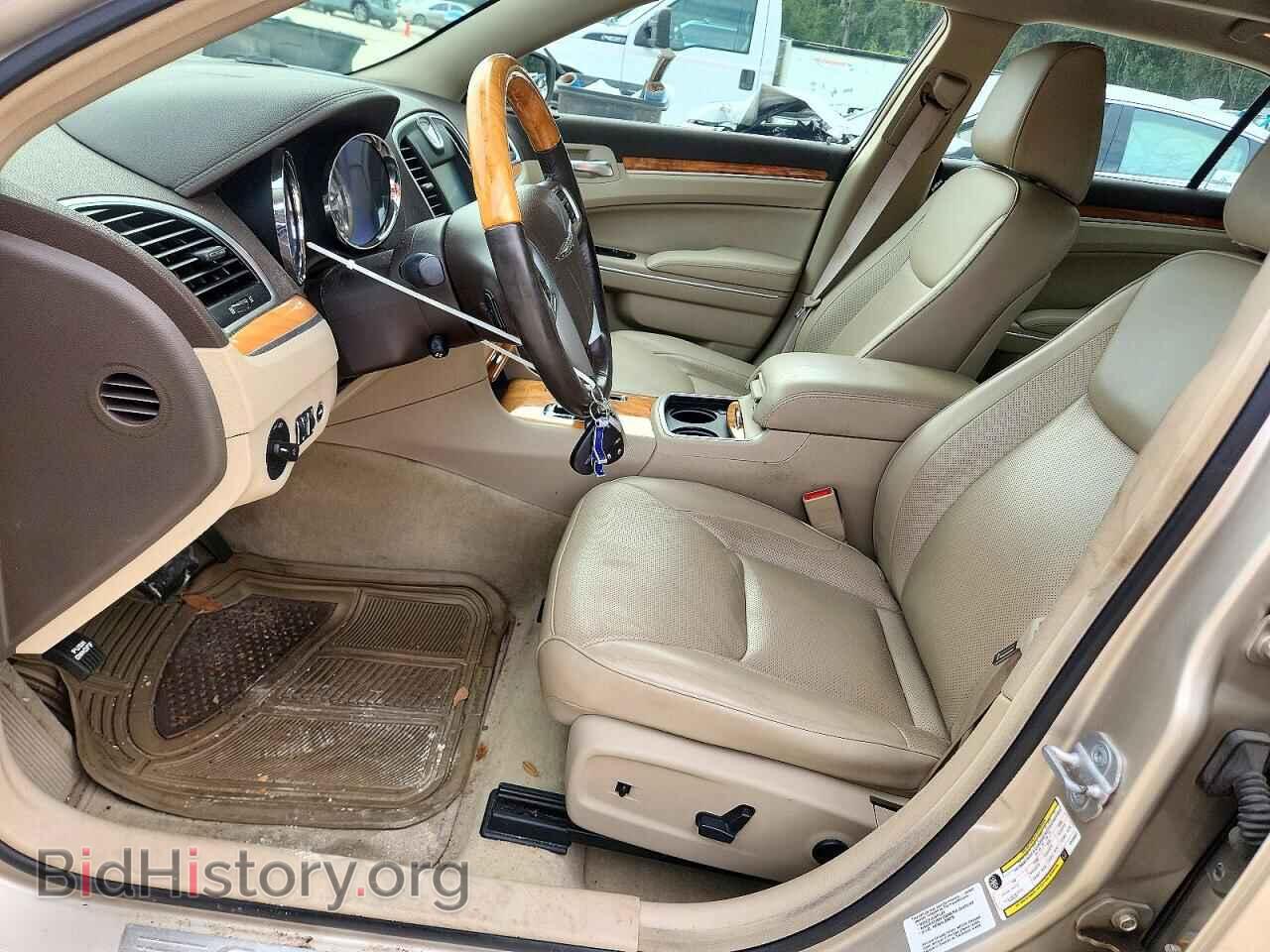 2012 CHRYSLER 300 - VIN: 2C3CCAHG6CH261827 - Photo 7