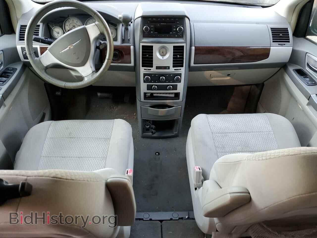 2010 CHRYSLER MINIVAN - VIN: 2A4RR5D11AR149628 - Фото 8