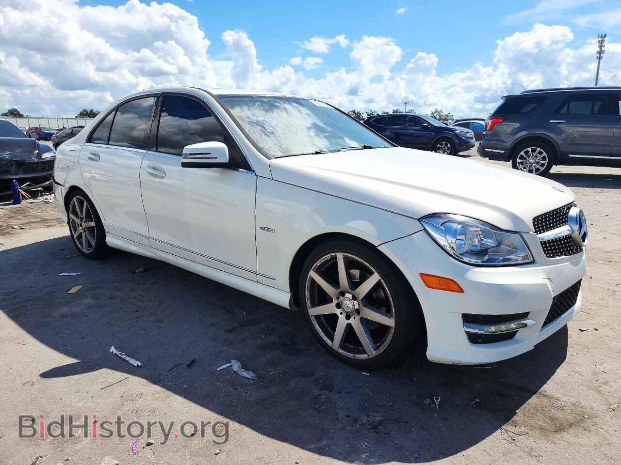 2012 MERCEDES-BENZ C-CLASS - VIN: WDDGF4HB5CA632037 - Photo 4