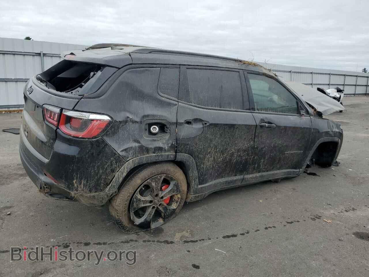 2019 JEEP COMPASS - VIN: 3C4NJDBB6KT696250 - Фото 3