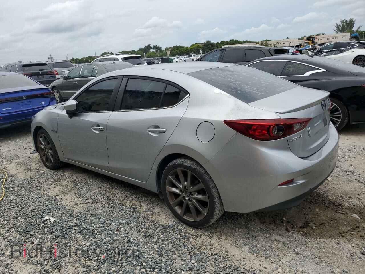 2018 MAZDA 3 - VIN: 3MZBN1V39JM206884 - Фото 2