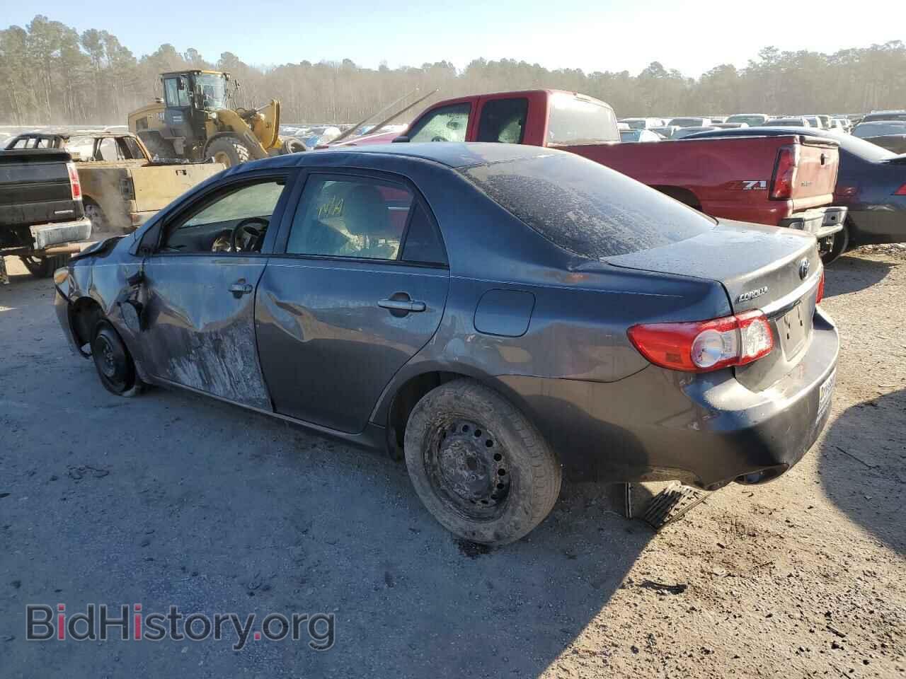 2011 TOYOTA COROLLA - VIN: JTDBU4EEXB9127443 - Фото 2