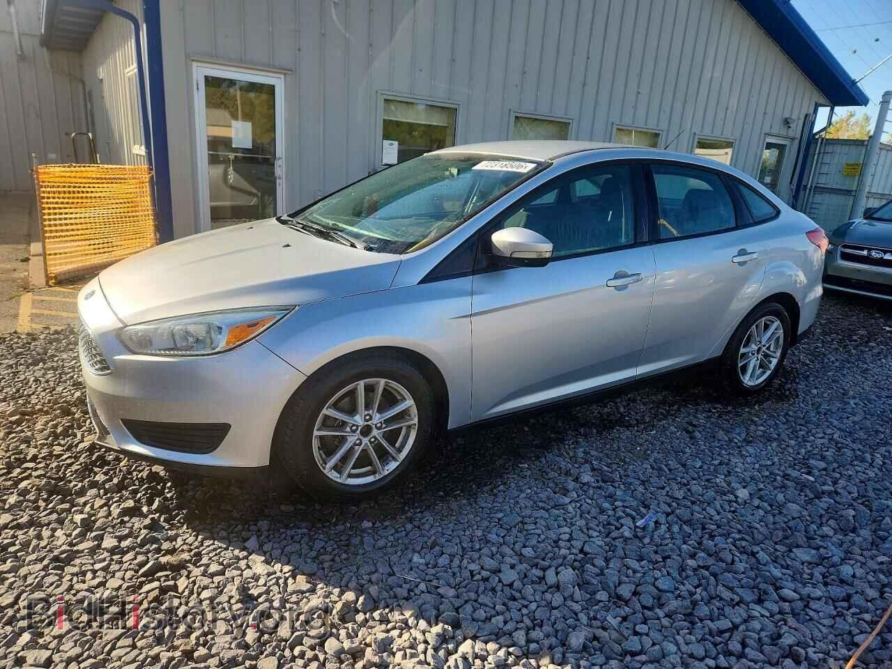 Photo 1FADP3F27HL243571 - FORD FOCUS 2017