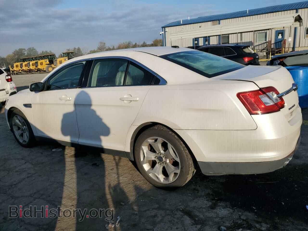 2012 FORD TAURUS - VIN: 1FAHP2EW3CG141900 - Фото 2