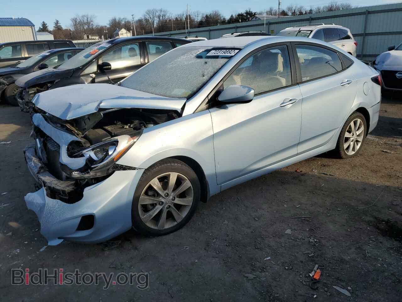 Photo KMHCU4AE4DU282303 - HYUNDAI ACCENT 2013