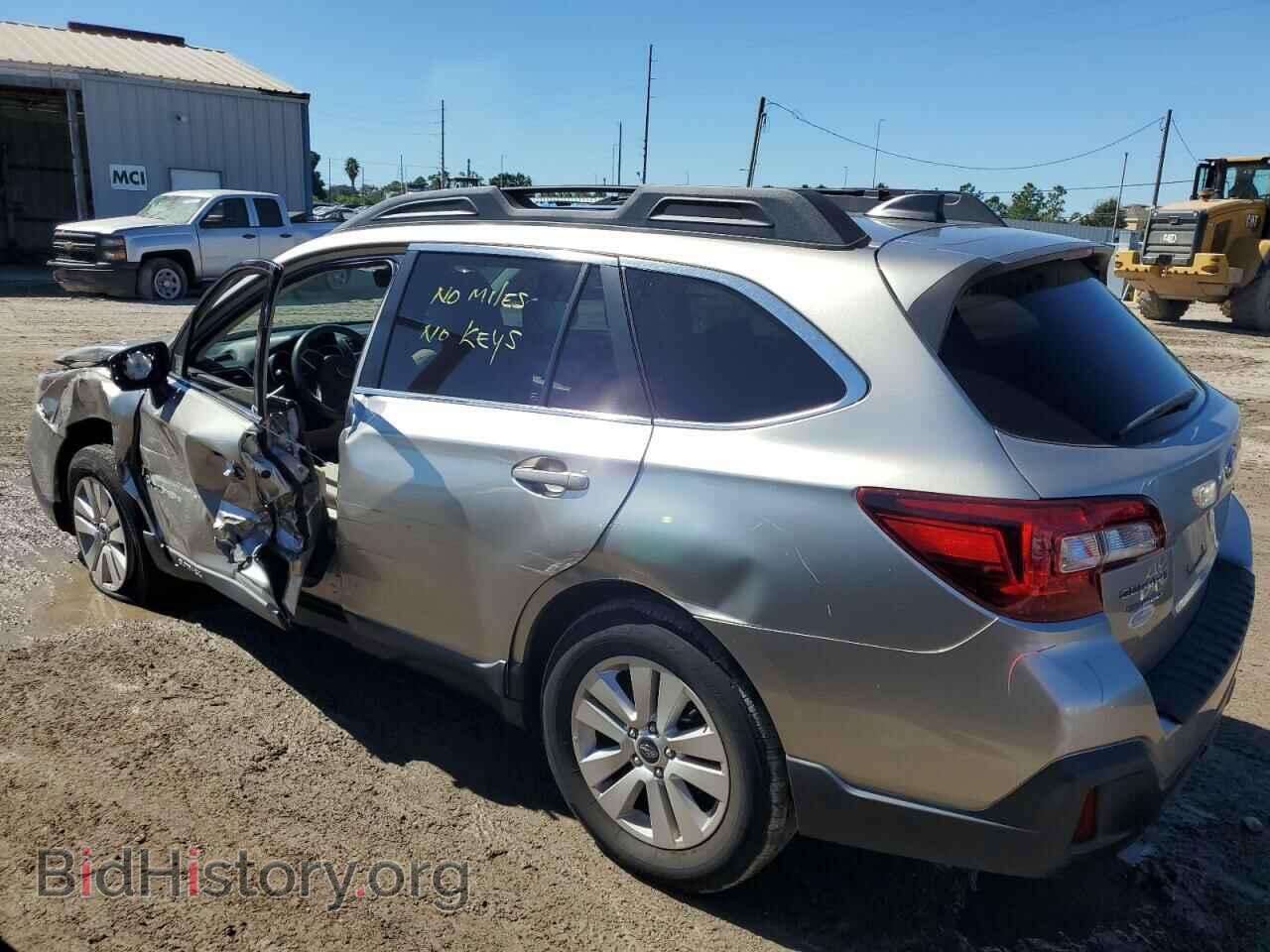 2019 SUBARU OUTBACK - VIN: 4S4BSAHC3K3260686 - Photo 2