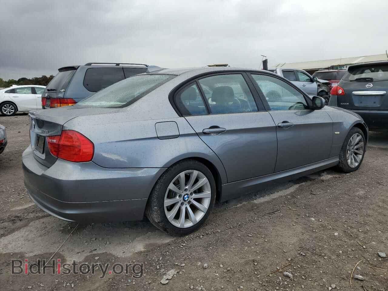 2011 BMW 3 SERIES - VIN: WBAPH7C52BE130985 - Фото 3