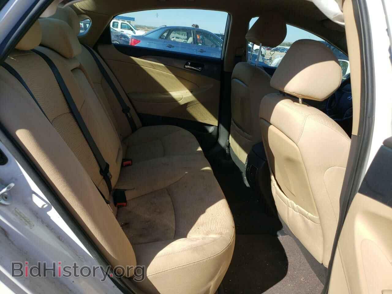 2012 HYUNDAI SONATA - VIN: KMHEC4A43CA038077 - Фото 10
