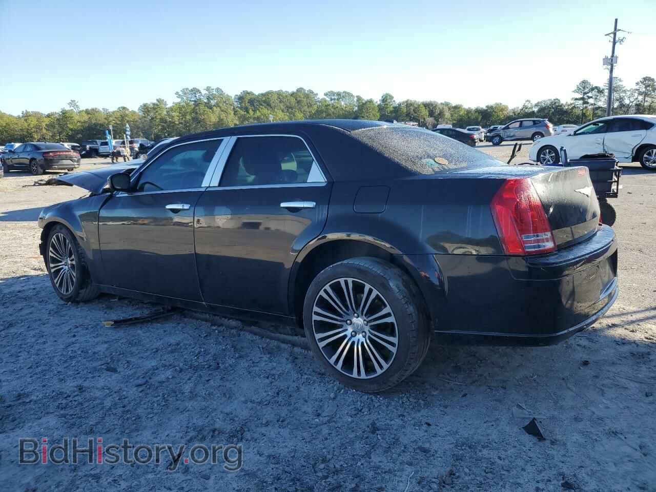 2010 CHRYSLER 300 - VIN: 2C3CA9CT0AH328881 - Фото 2