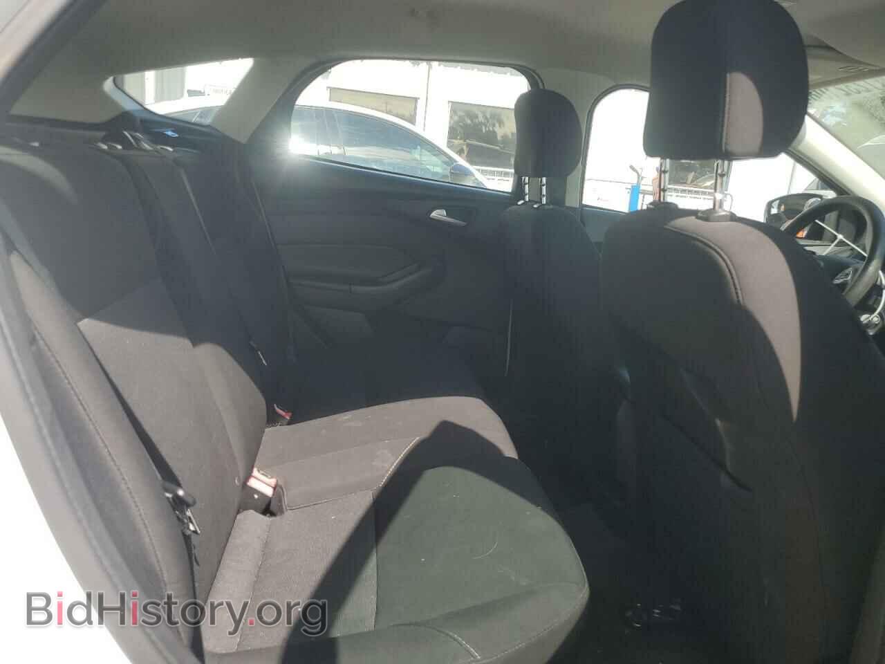 2016 FORD FOCUS - VIN: 1FADP3K21GL276568 - Фото 10