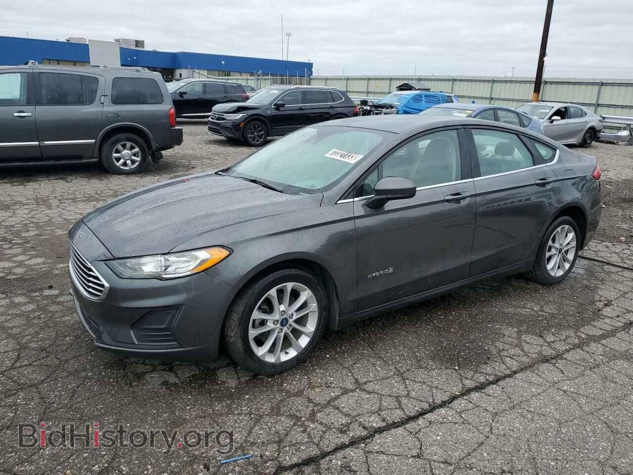 Photo 3FA6P0LU5KR196837 - FORD FUSION 2019