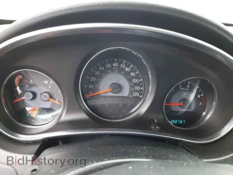2013 Chrysler 200 (VIN 1C3CCBBG0DN746911) — photo 9 of 13