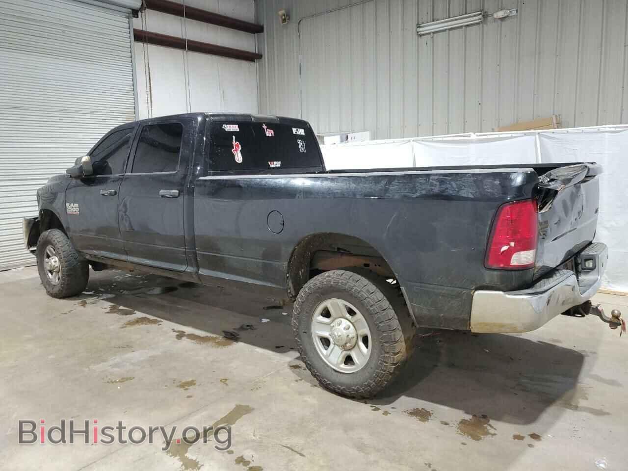 2016 RAM All Models - VIN: 3C6UR5HJ3GG102360 - Фото 2