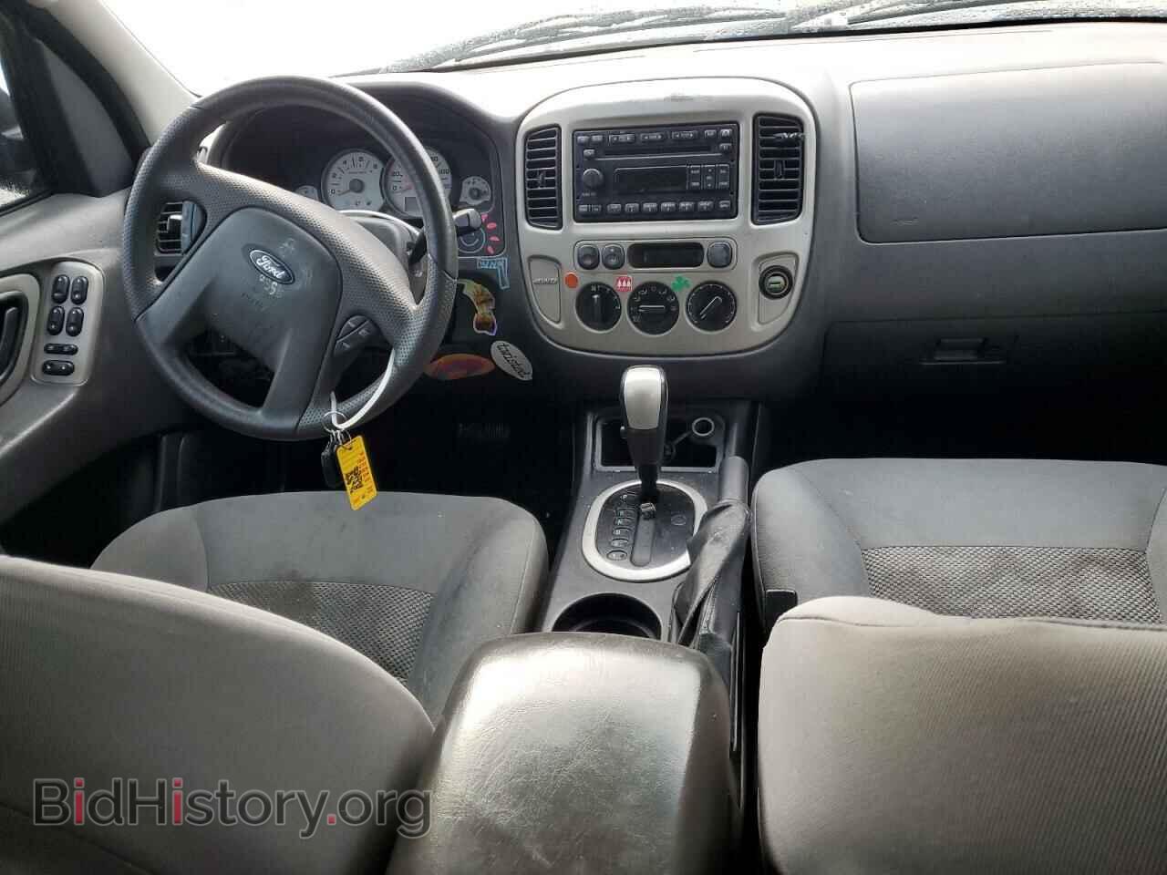 2007 FORD ESCAPE - VIN: 1FMCU93167KA41849 - Фото 8