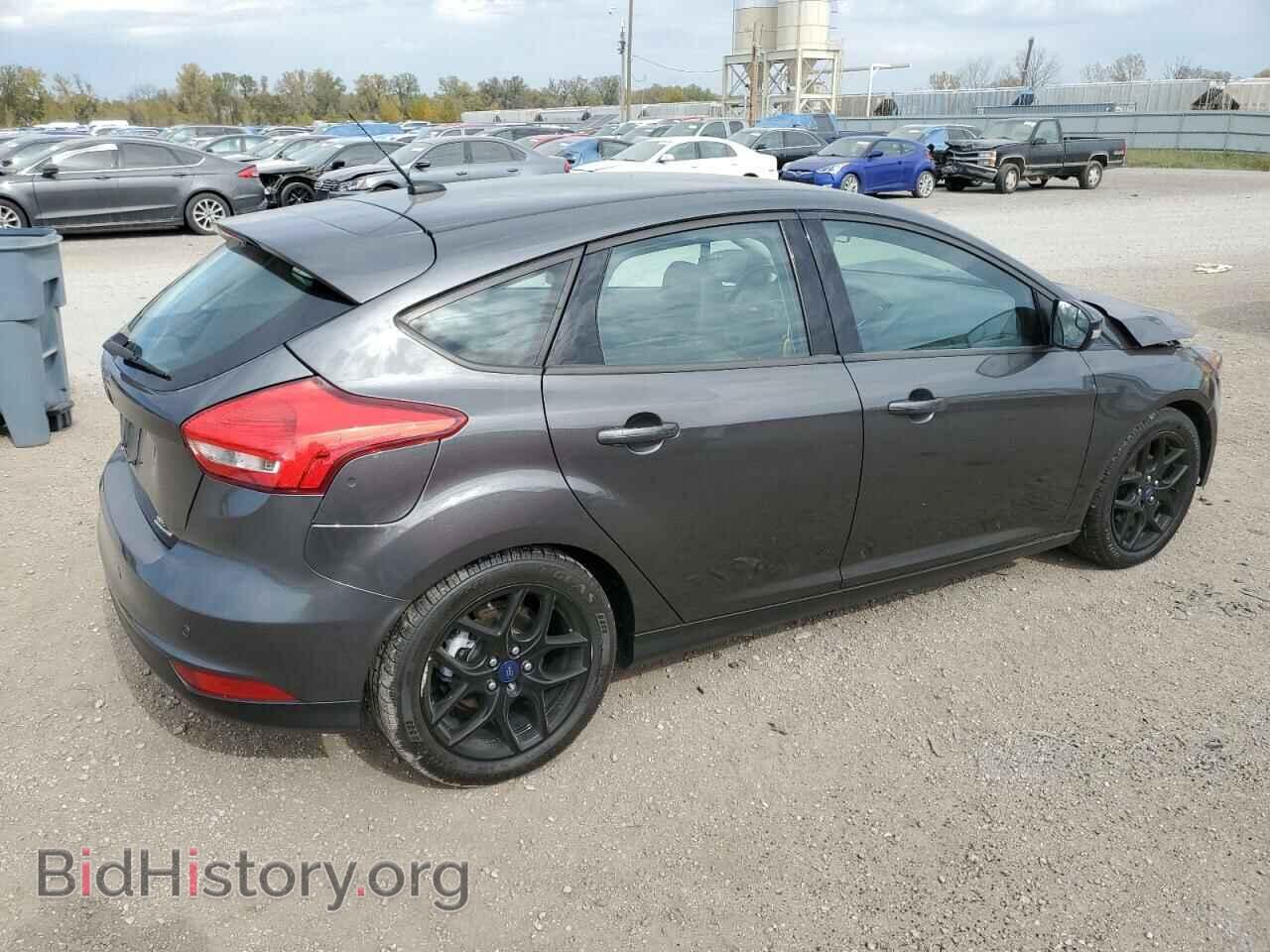 2016 FORD FOCUS - VIN: 1FADP3K22GL388411 - Фото 3