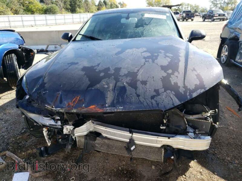 2012 Audi A7 (VIN WAU2GAFC4CN038234) — фото 5 из 12