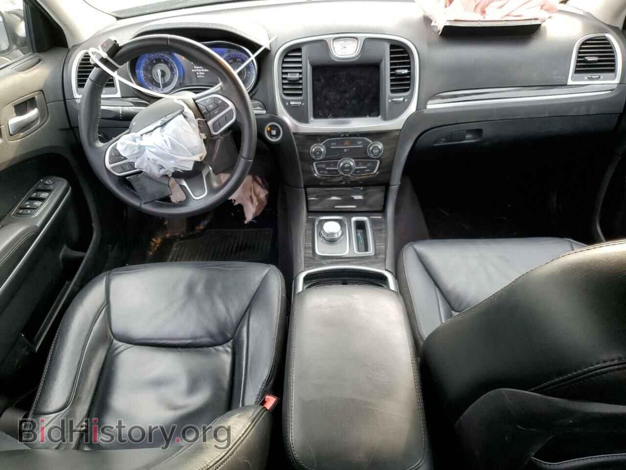 2017 CHRYSLER 300 - VIN: 2C3CCARG3HH527116 - Фото 8