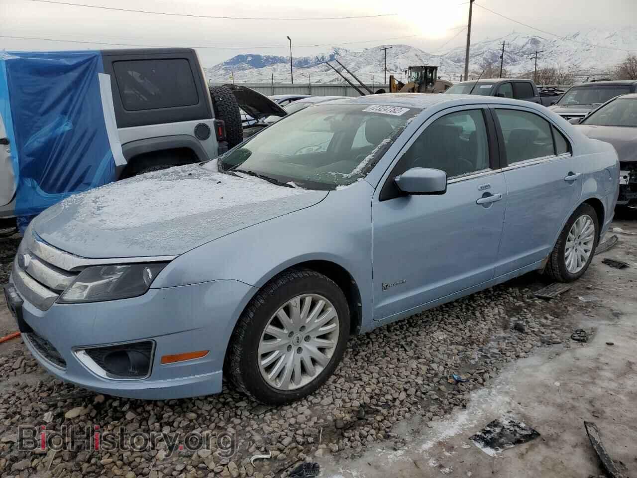 Photo 3FADP0L34AR121642 - FORD FUSION 2010