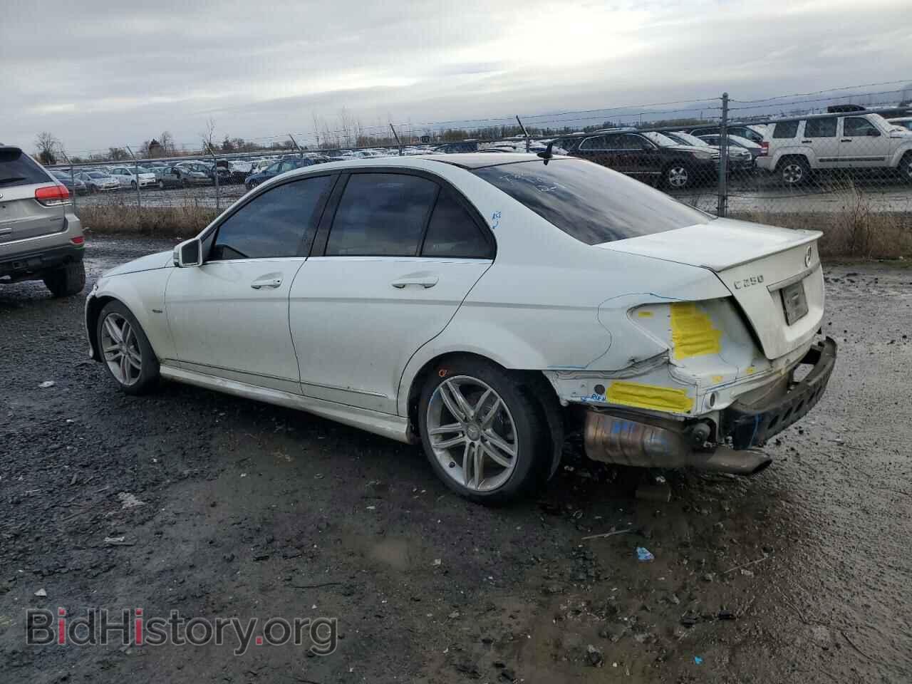 2012 MERCEDES-BENZ C-CLASS - VIN: WDDGF4HB2CA722567 - Фото 2