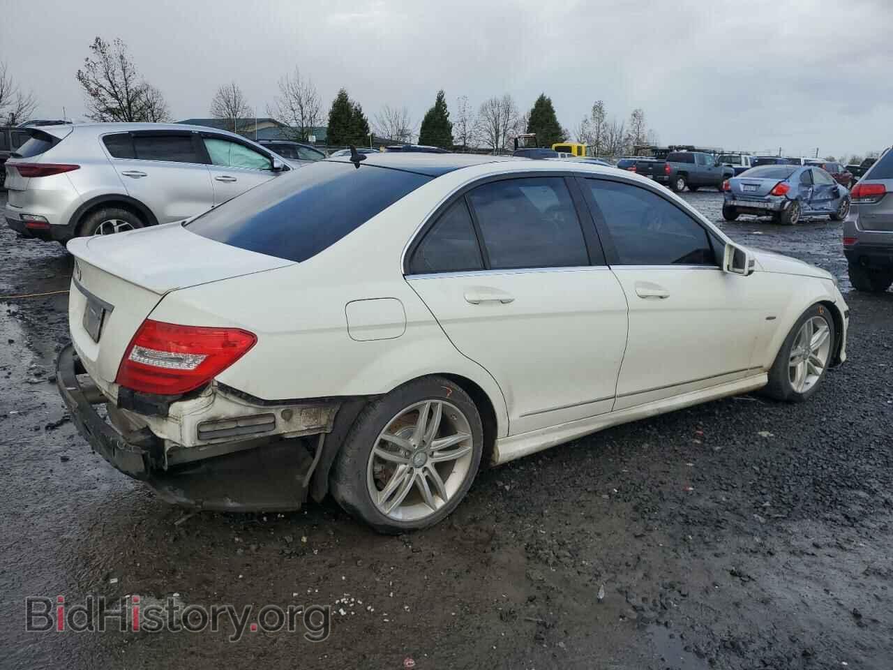 2012 MERCEDES-BENZ C-CLASS - VIN: WDDGF4HB2CA722567 - Фото 3