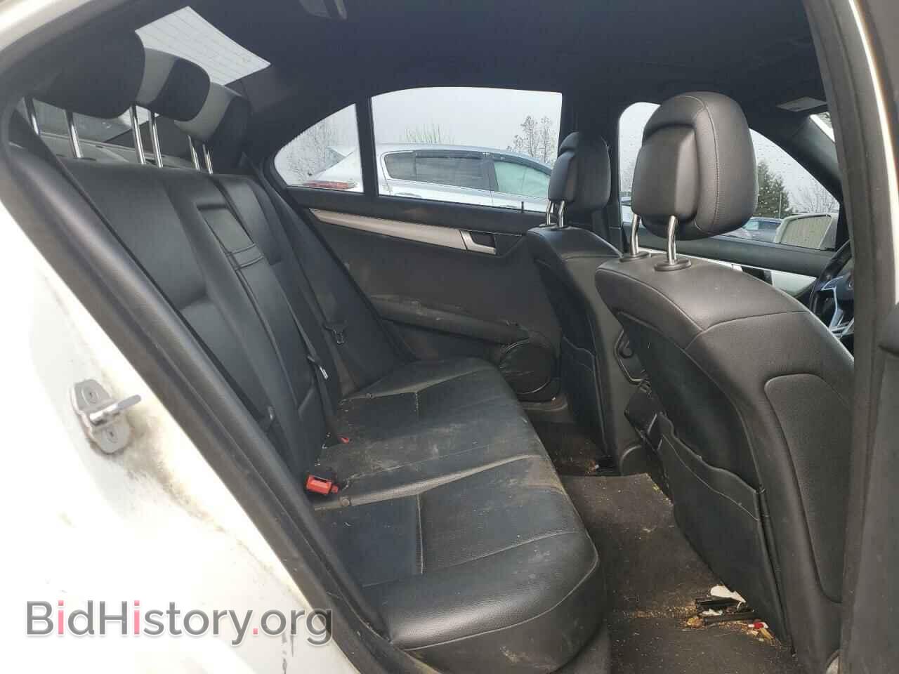 2012 MERCEDES-BENZ C-CLASS - VIN: WDDGF4HB2CA722567 - Фото 10