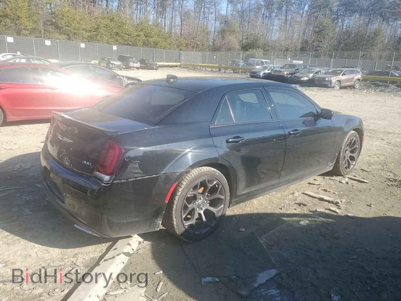 2019 CHRYSLER 300 - VIN: 2C3CCABG4KH683053 - Photo 3