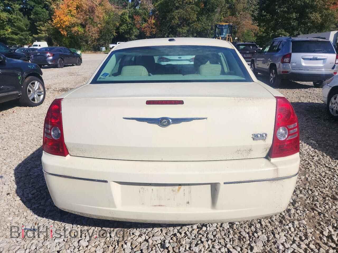 2009 CHRYSLER 300 - VIN: 2C3KA53V99H618005 - Photo 6