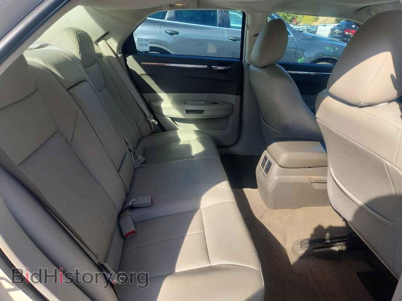 2009 CHRYSLER 300 - VIN: 2C3KA53V99H618005 - Photo 10