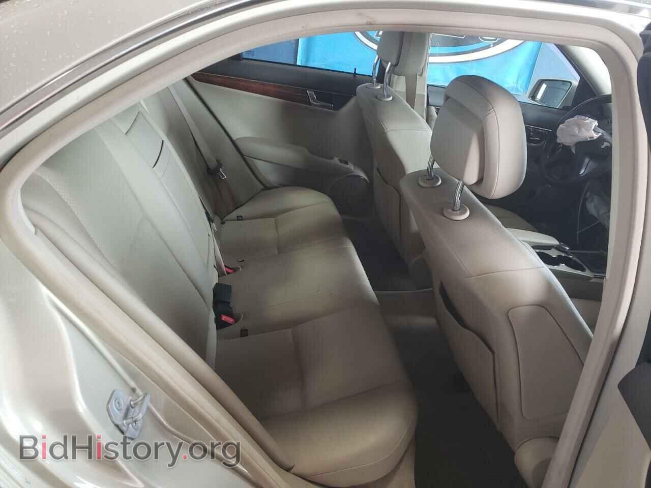2011 MERCEDES-BENZ C-CLASS - VIN: WDDGF5EB5BR141347 - Фото 10