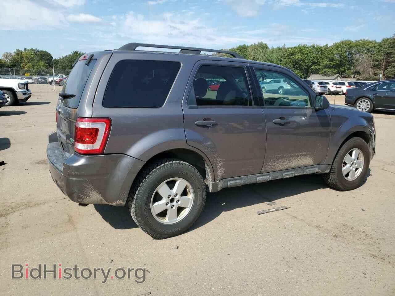 2011 FORD ESCAPE - VIN: 1FMCU0DG8BKC12222 - Фото 3