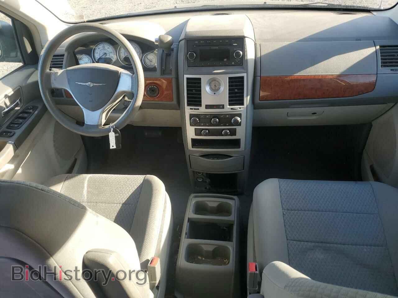 2009 CHRYSLER MINIVAN - VIN: 2A8HR44E19R627629 - Фото 8