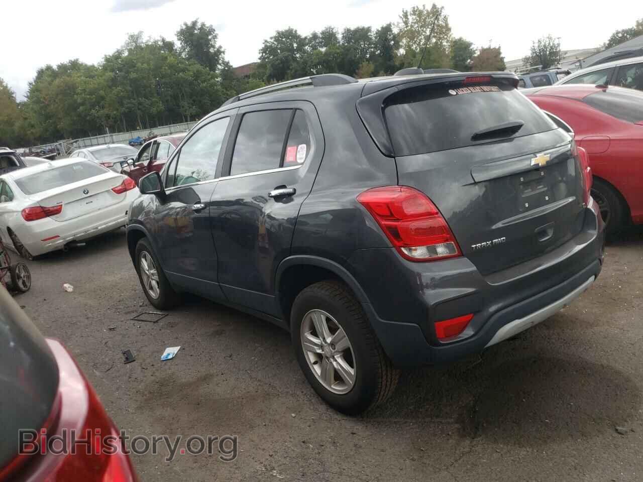 2017 CHEVROLET TRAX - VIN: 3GNCJPSB9HL185446 - Фото 2
