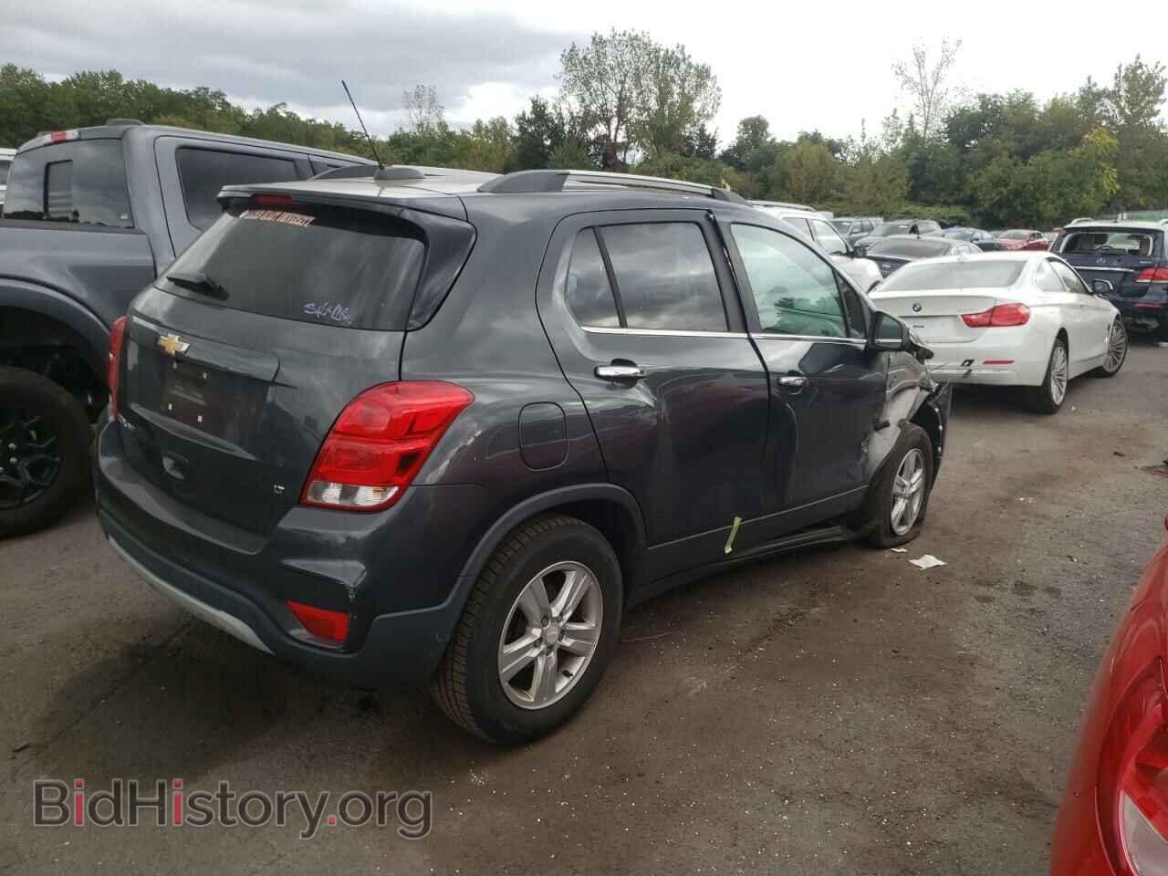 2017 CHEVROLET TRAX - VIN: 3GNCJPSB9HL185446 - Фото 3
