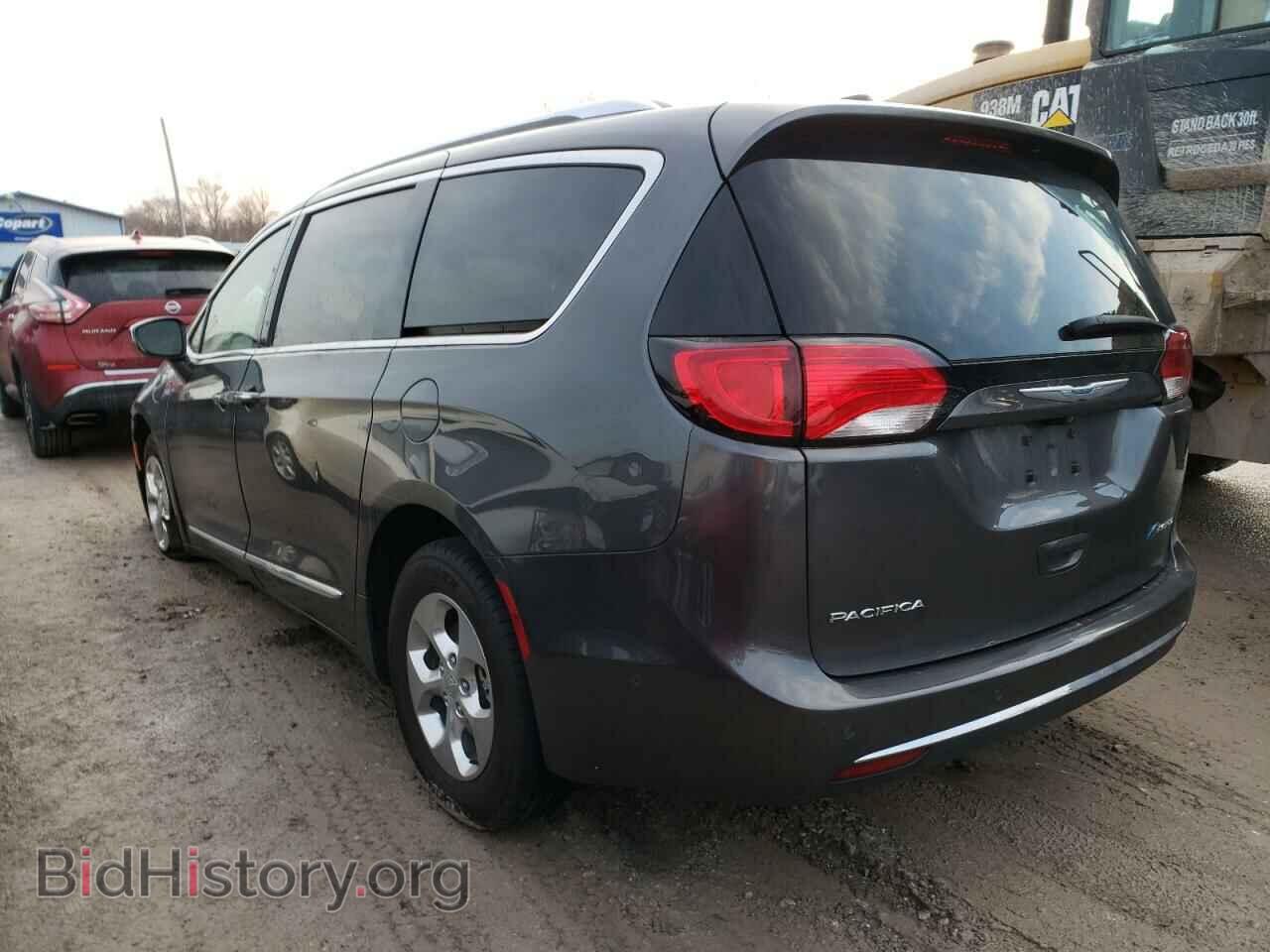 2018 CHRYSLER PACIFICA - VIN: 2C4RC1N79JR359459 - Фото 2