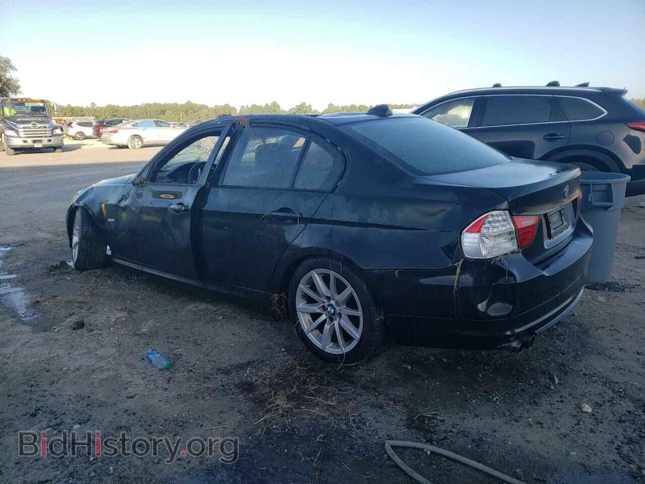 2009 BMW 3 SERIES - VIN: WBAPH73529E129152 - Фото 2