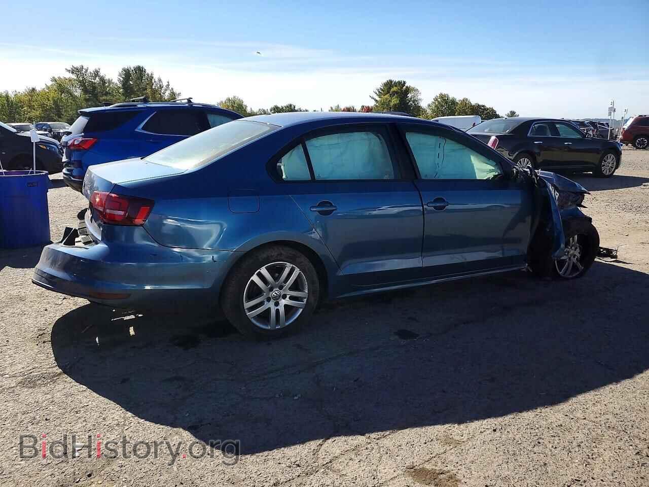 2018 VOLKSWAGEN JETTA - VIN: 3VW2B7AJ8JM259513 - Photo 3