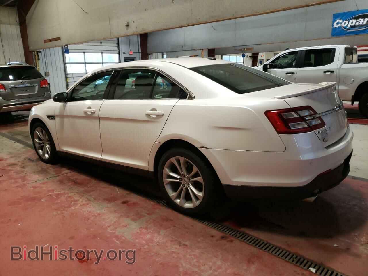 2013 FORD TAURUS - VIN: 1FAHP2H85DG173424 - Фото 2