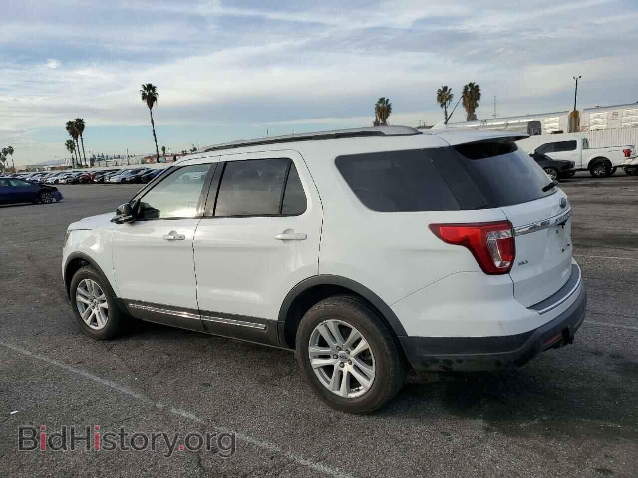 2018 FORD EXPLORER - VIN: 1FM5K8D83JGC15889 - Фото 2