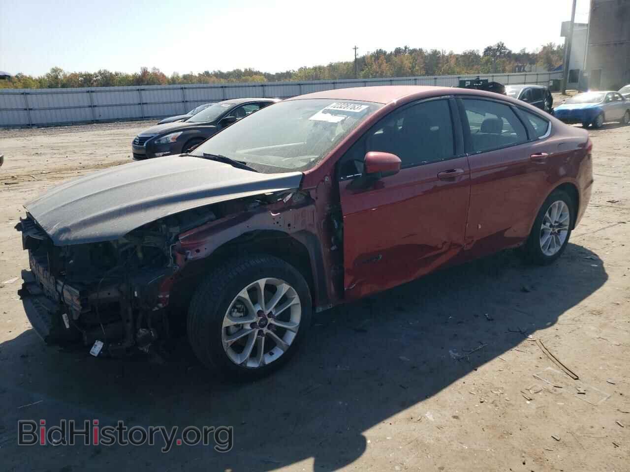 Фотография 3FA6P0LU8KR167588 - FORD FUSION 2019
