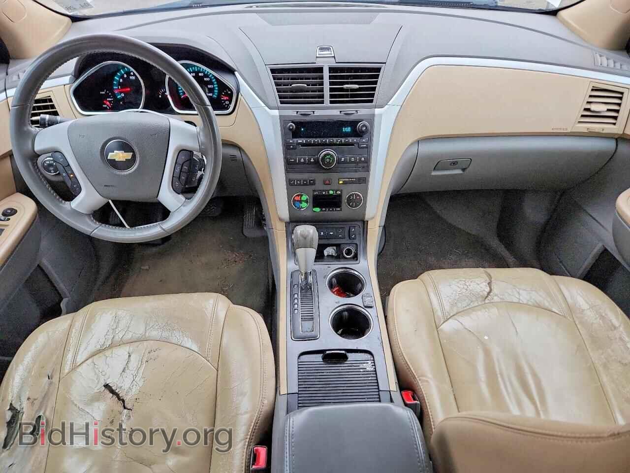 2011 CHEVROLET TRAVERSE - VIN: 1GNKRJED0BJ395575 - Фото 8