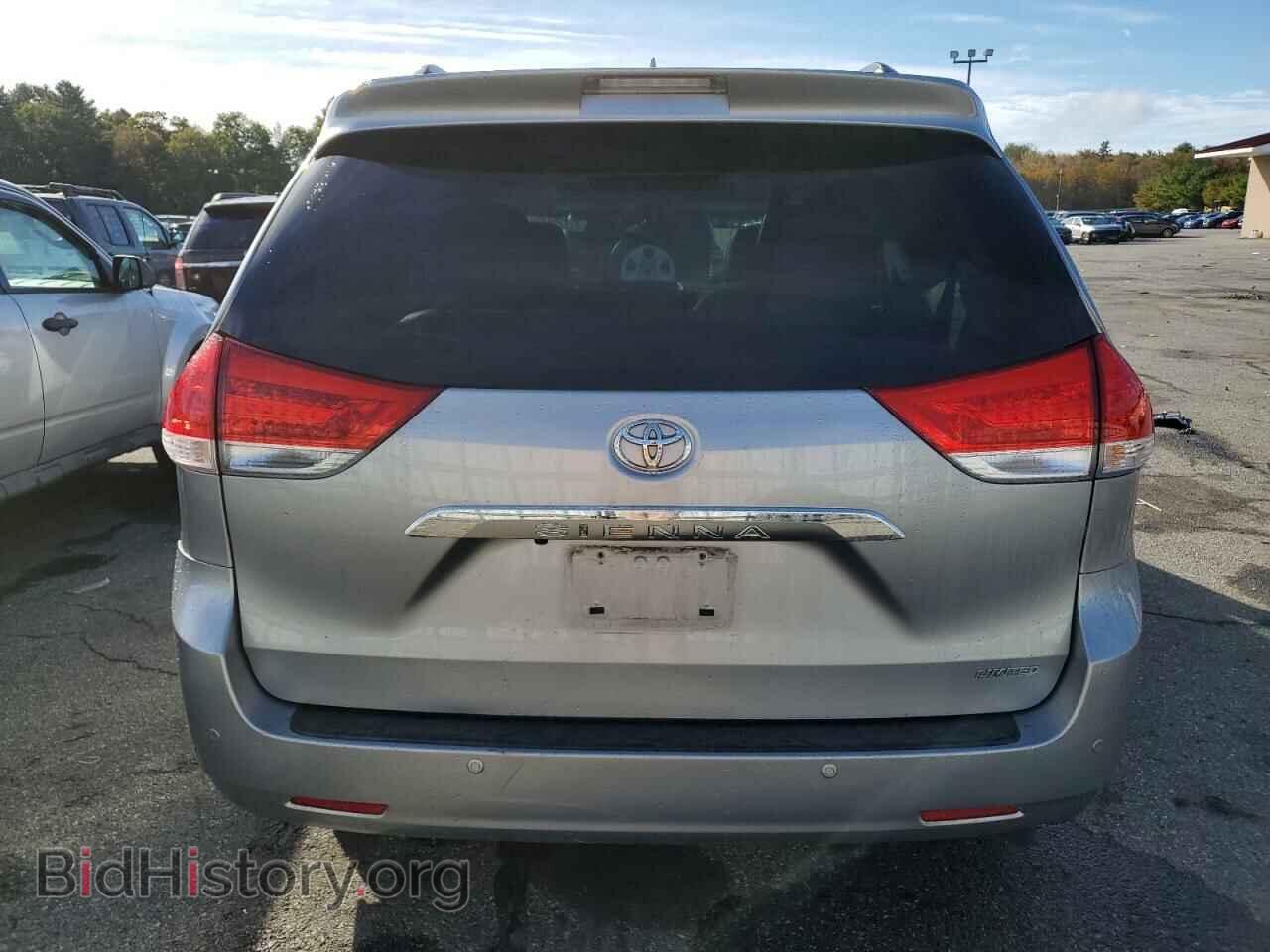 2011 TOYOTA All Models - VIN: 5TDYK3DC8BS087777 - Фото 6