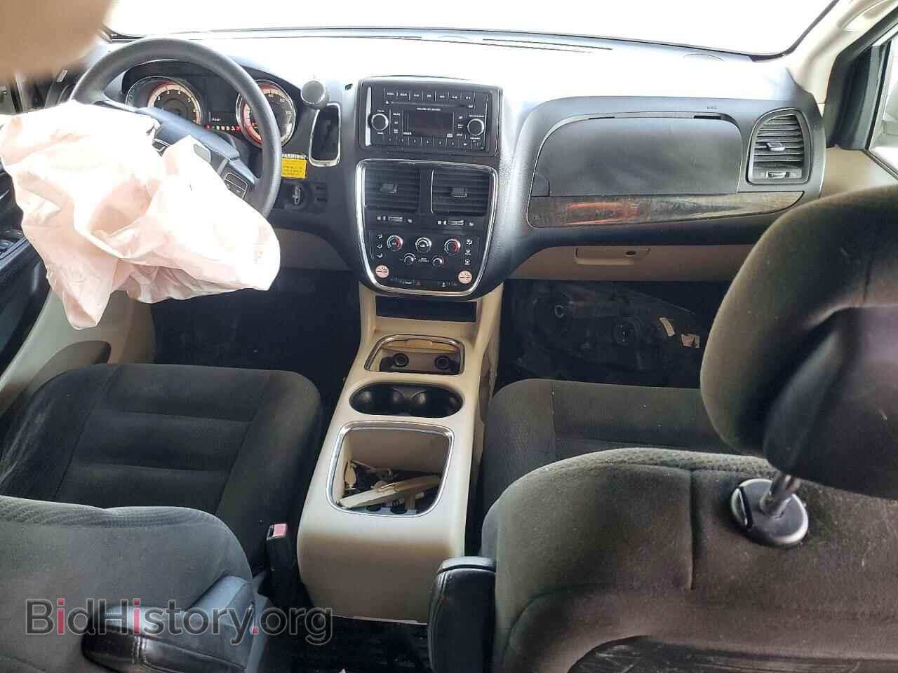 2015 Dodge CARAVAN (VIN 2C4RDGCGXGR180794) — photo 8 of 14