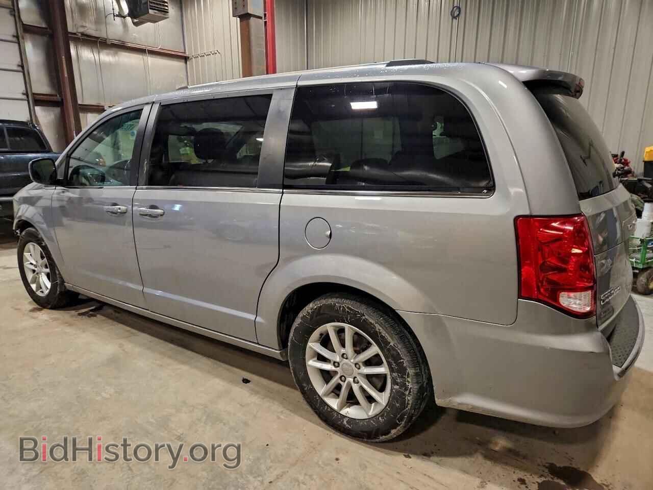 2018 DODGE CARAVAN - VIN: 2C4RDGCG5JR300363 - Фото 2