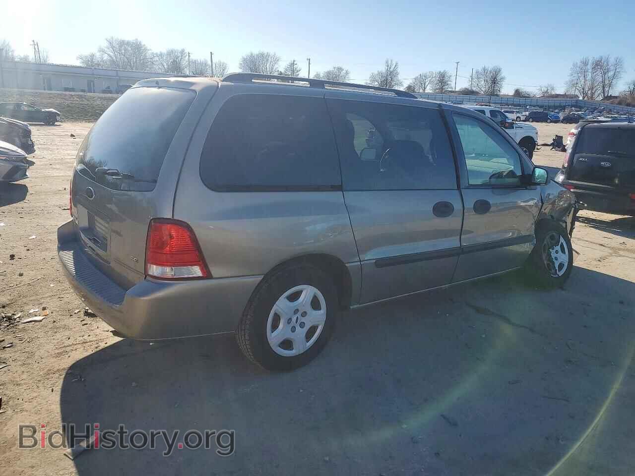 2005 FORD FREESTAR - VIN: 2FMZA51685BA03184 - Фото 3
