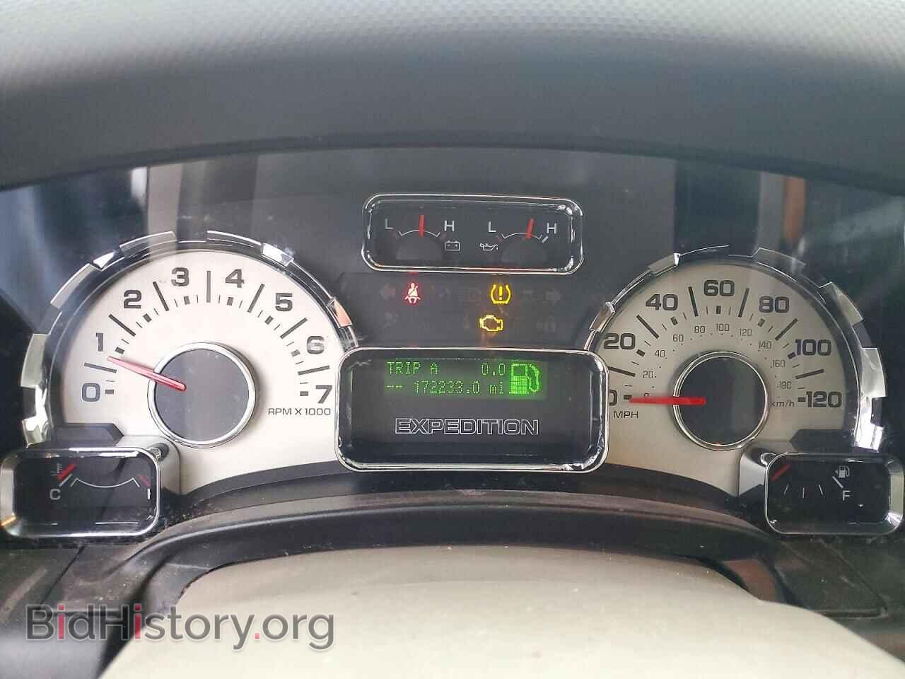 2014 Ford EXPEDITION (VIN 1FMJK2A52EEF09405) — photo 9 of 12