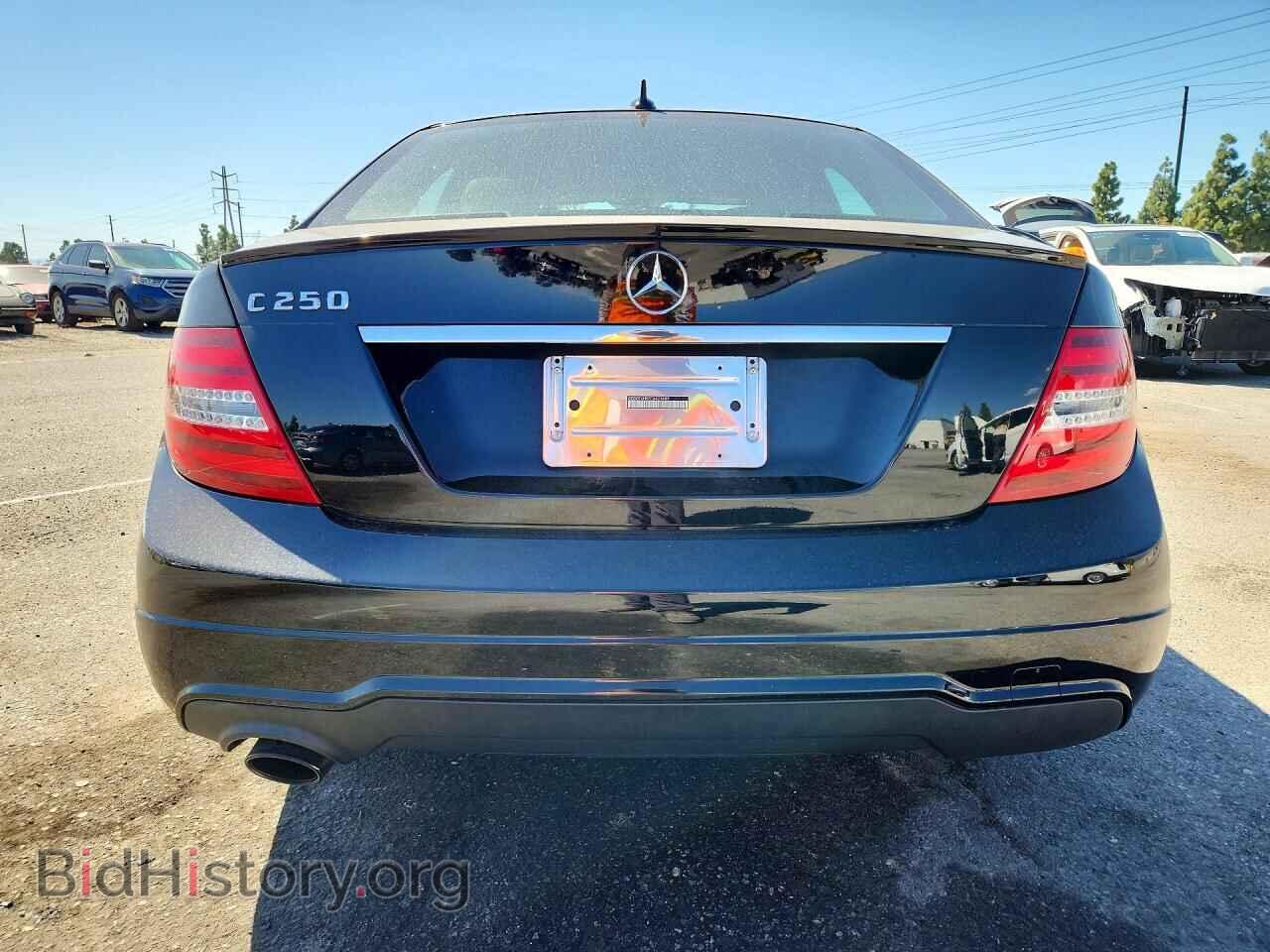 2012 MERCEDES-BENZ C-CLASS - VIN: WDDGF4HB7CA623405 - Photo 6