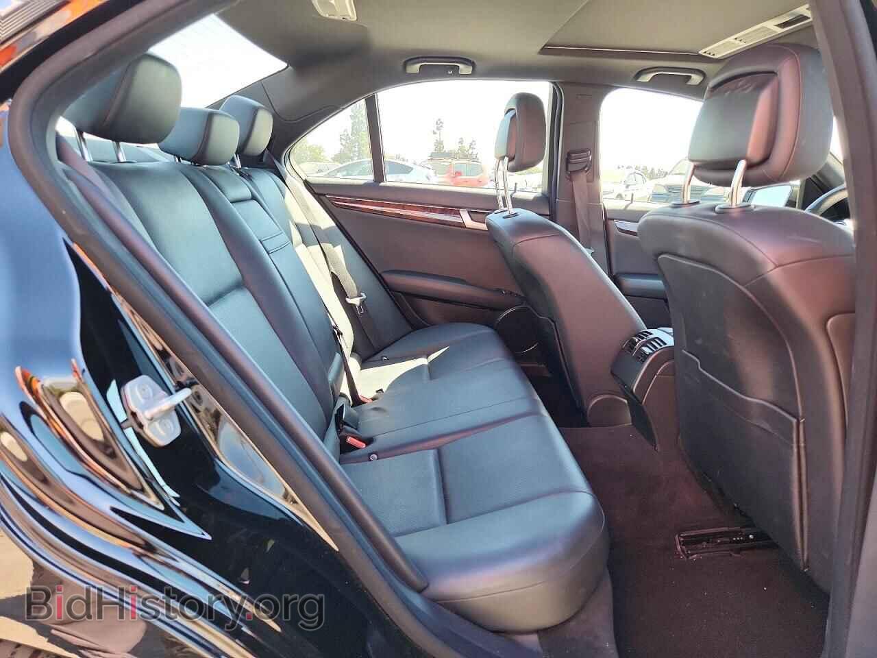 2012 MERCEDES-BENZ C-CLASS - VIN: WDDGF4HB7CA623405 - Photo 10